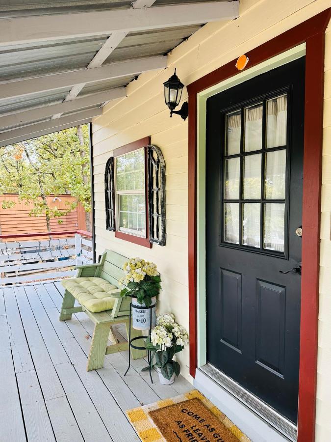 Acorn Hideaways Canton Unwind At Green Gables Suite For Up To 3 المظهر الخارجي الصورة